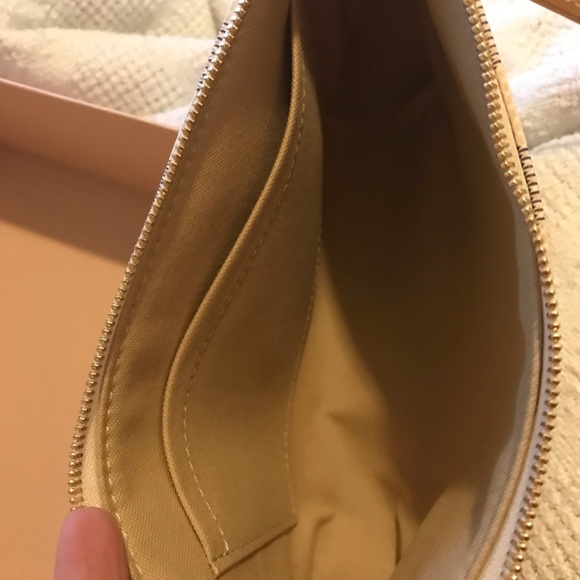 AUTHENTIC LOUIS VUITTON POCHETTE ACCESSOIRES. BRAND NEW!! - Picture 3 of 6